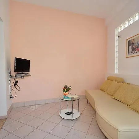 In With Sea View, Terrace, Air Conditioning, Wi-fi *